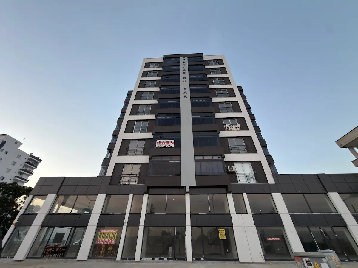 REMAX TOROS'TAN ÇEŞMELİ’DE SIFIR KİRALIK 2+1 