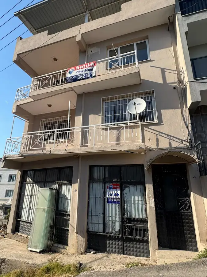 KARABAĞLAR GÜNALTAY MAHALLESİ KOMPLE SATILIK BİNA