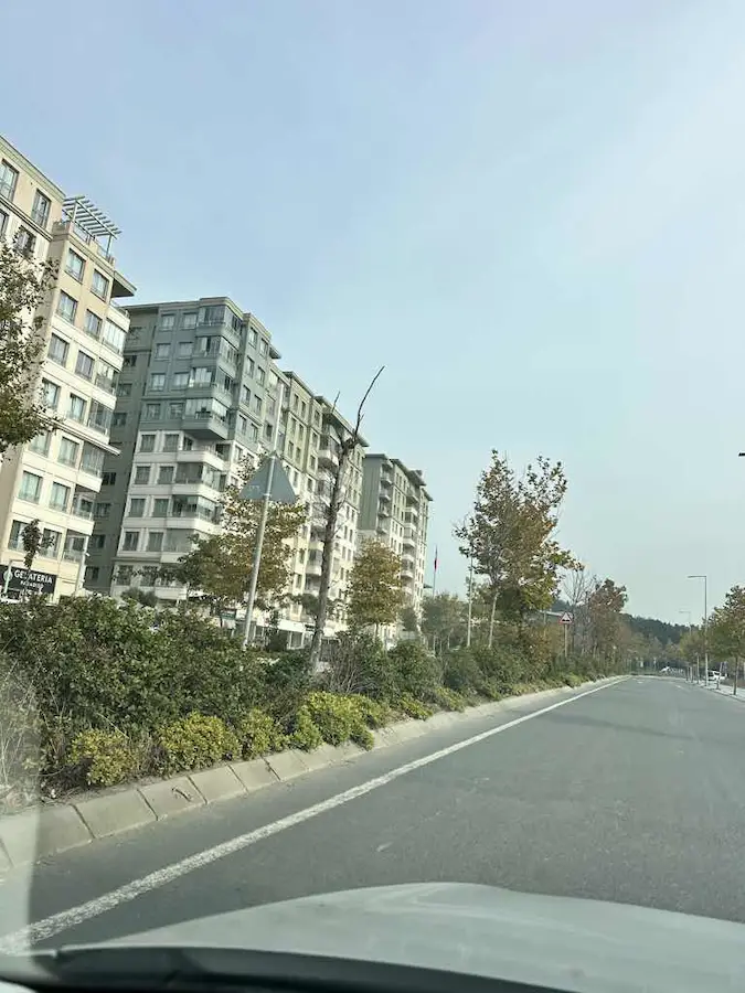 CENNET MAHALLESİ METROBÜSE YAKIN KŞRALIK 2+1