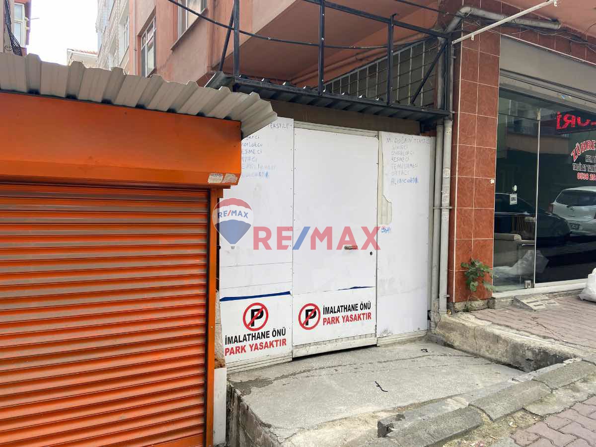 YENIBOSNA YILDIRIM BEYAZIT CADDESI YAKINI KIRALIK İŞYERI - DEPO