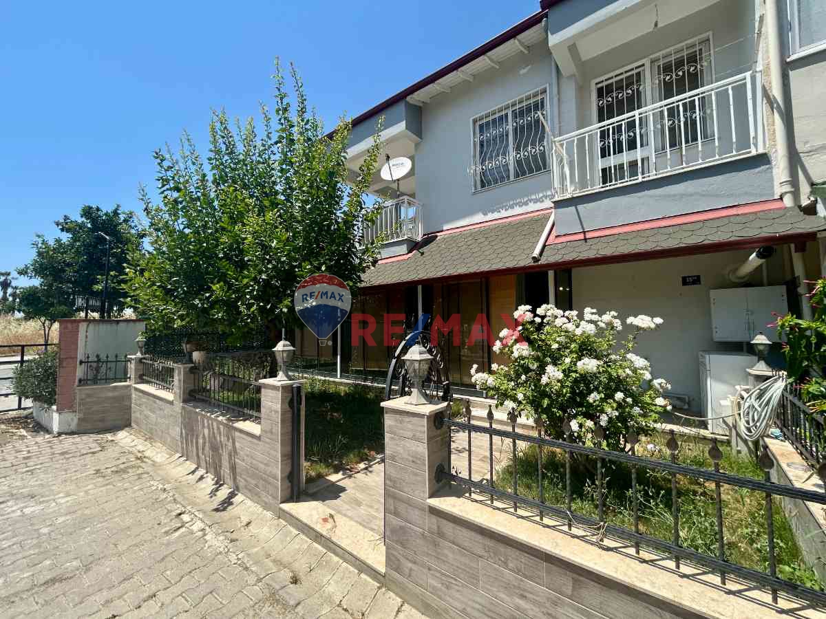 KÖŞE KONUMLU DENİZE 700 MT MASRAFSIZ DUBLEX YAZLIK