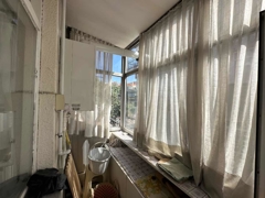 KÜÇÜKESAT CADDESİ ÜZERİNDE ÖN CEPHE ÖĞRENCİYE UYGUN KİRALIK DAİRE