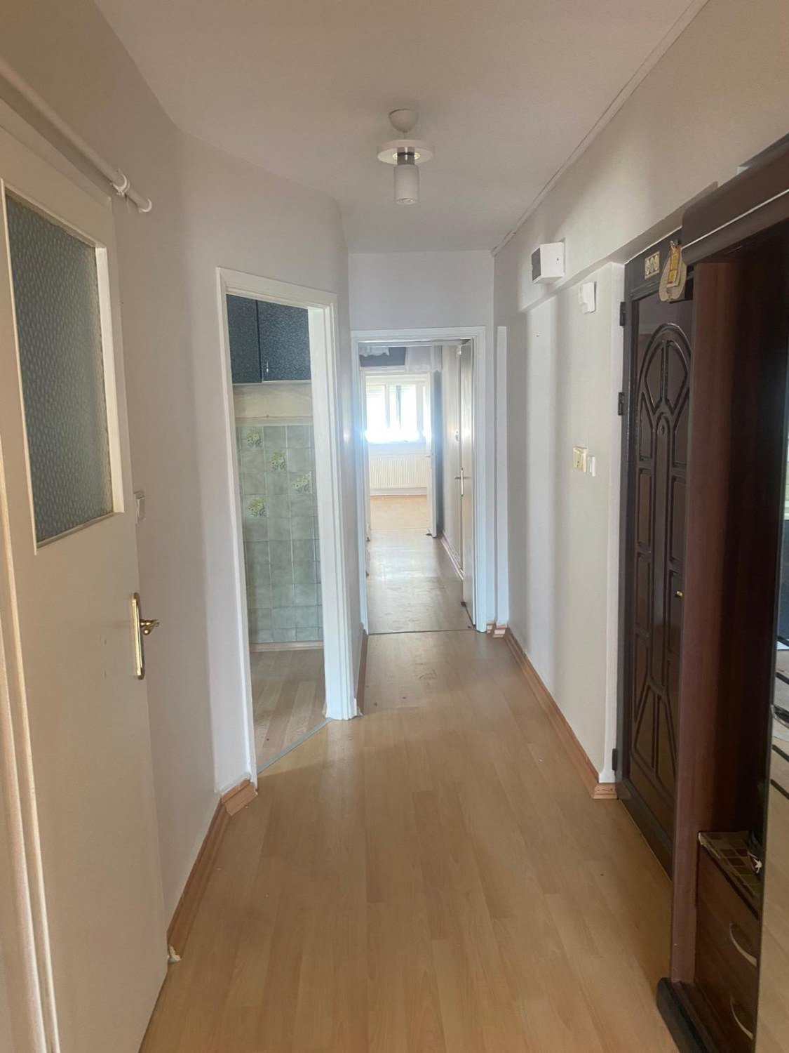 İÇERENKÖY MAH DA 3+1 GENİŞ M2 BALKONLU SATILIK DAİRE 