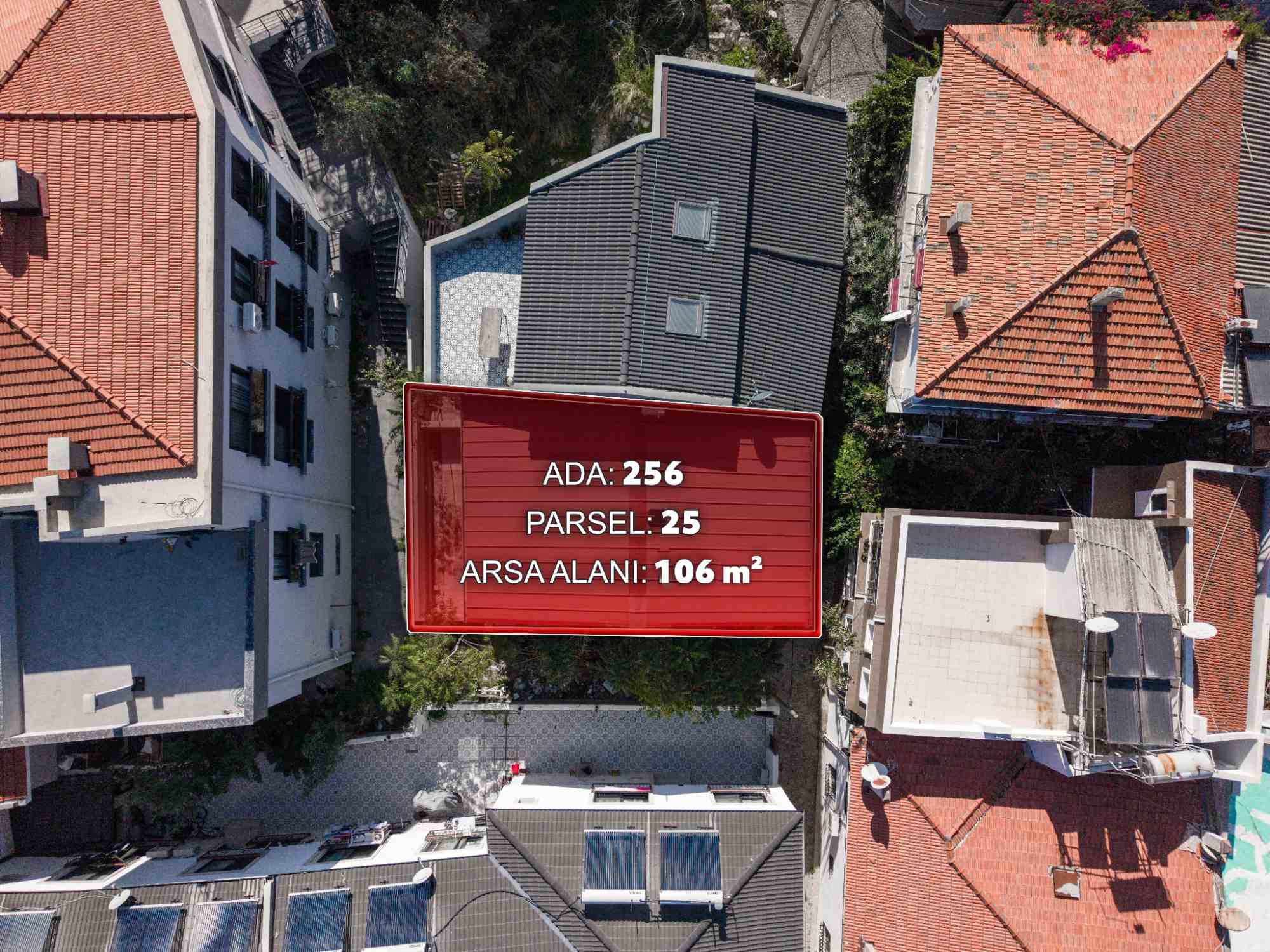 ÇEŞME MARİNAYA 500 M, 3 KATLI YENİ KOMPLE BİNA!