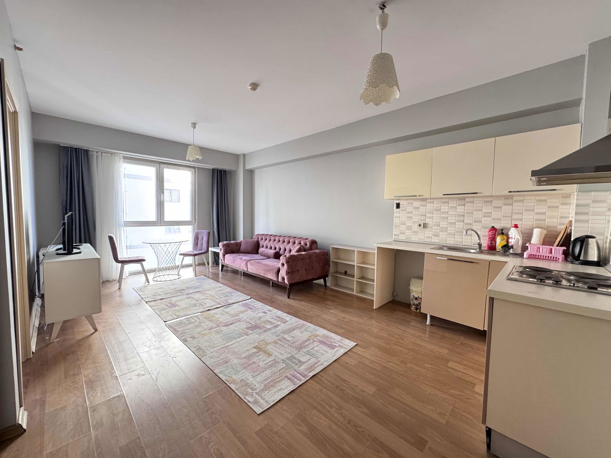 NEW RESİDENCE EŞYALI KİRALIK 1+1 DAİRE