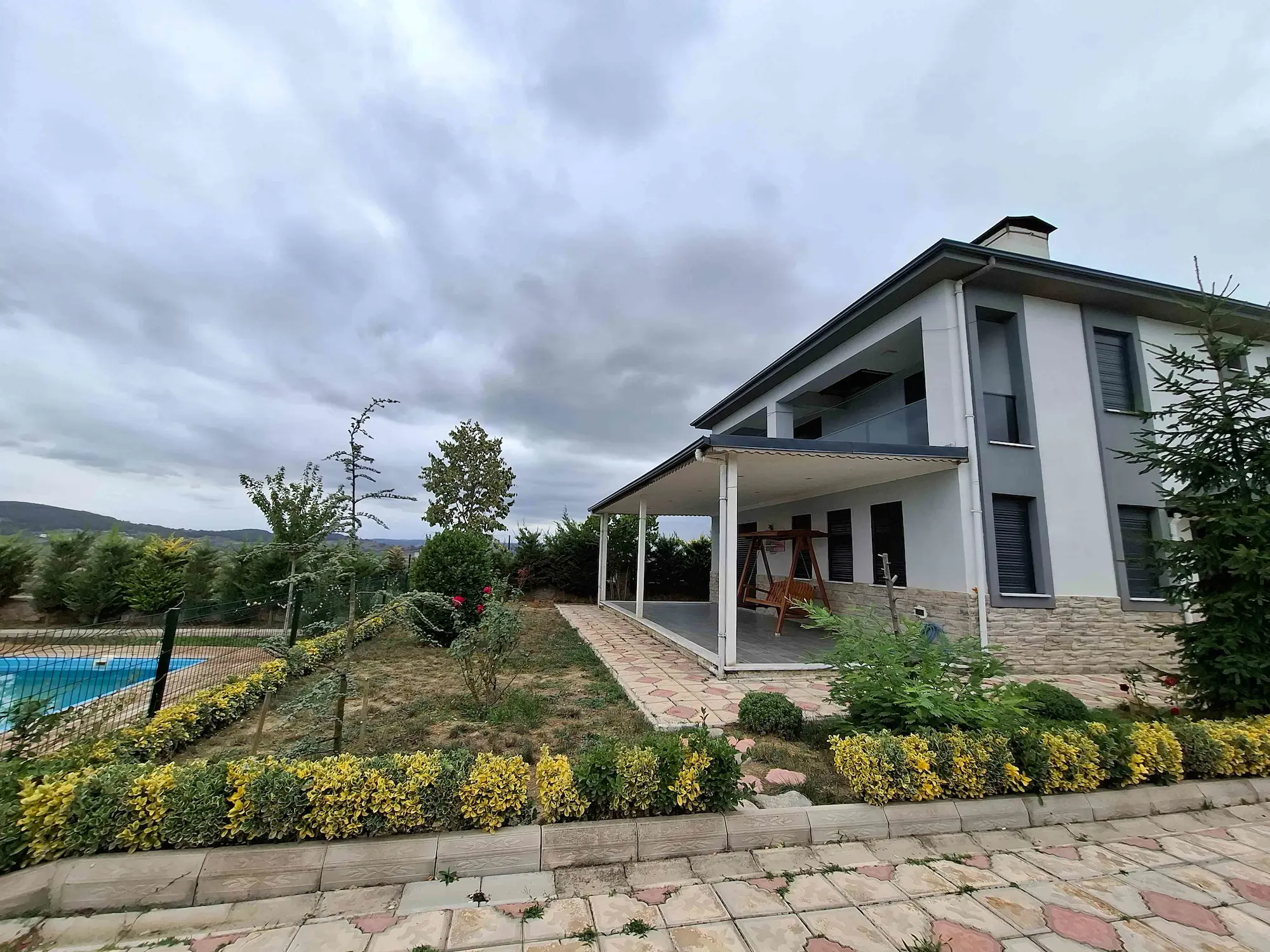 Property image 8