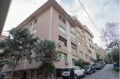 AZİZ BAŞKAYA 'DAN GAYRETTEPE TORUN CENTER ARKASI DUBLEKS DAİRE