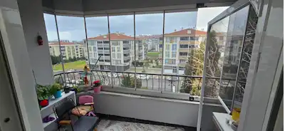 HÜRRIYET MAH.TAPU KADASTRO KARŞISI 3+1 140M² ASANSÖRLÜ CAM BALKON