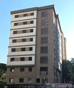 SUADİYE'DE ULTRALÜX BİNA ÖZELLİKLERİYLE 2+1 80M2 NET SATILIK DAİRE