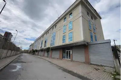 GÜNEŞLİ KOMPLE KİRALIK BİNA