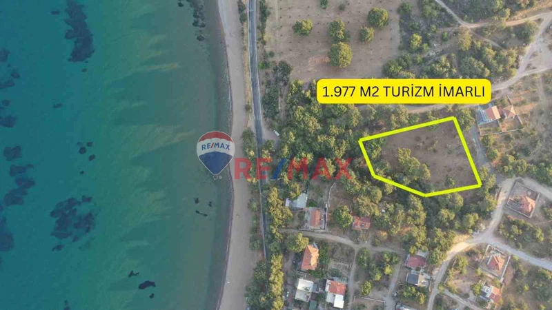 ÇANAKKALE'NİN EGE KIYISI TAVAKLI'DA TURİZM TESİS ALANI OLAN İMARLI SATILIK ARSA 
