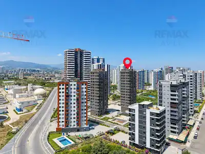 REMAX AVLU'DAN AKDENİZ MAH.'DE SİTE İÇİ HAVUZLU SATILIK 3+1 DAİRE