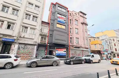KARAKÖY MERKEZDE GALATAPORTA ÇOK YAKIN KİRALIK KOMPLE BİNA&PLAZA