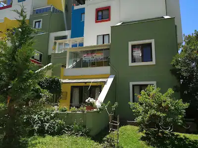 KİRALIK 4+1 ARA KAT YAPILI TEMİZ BÖLGENİN EN BEĞENİLEN SİTESİ TERASEVLERDE