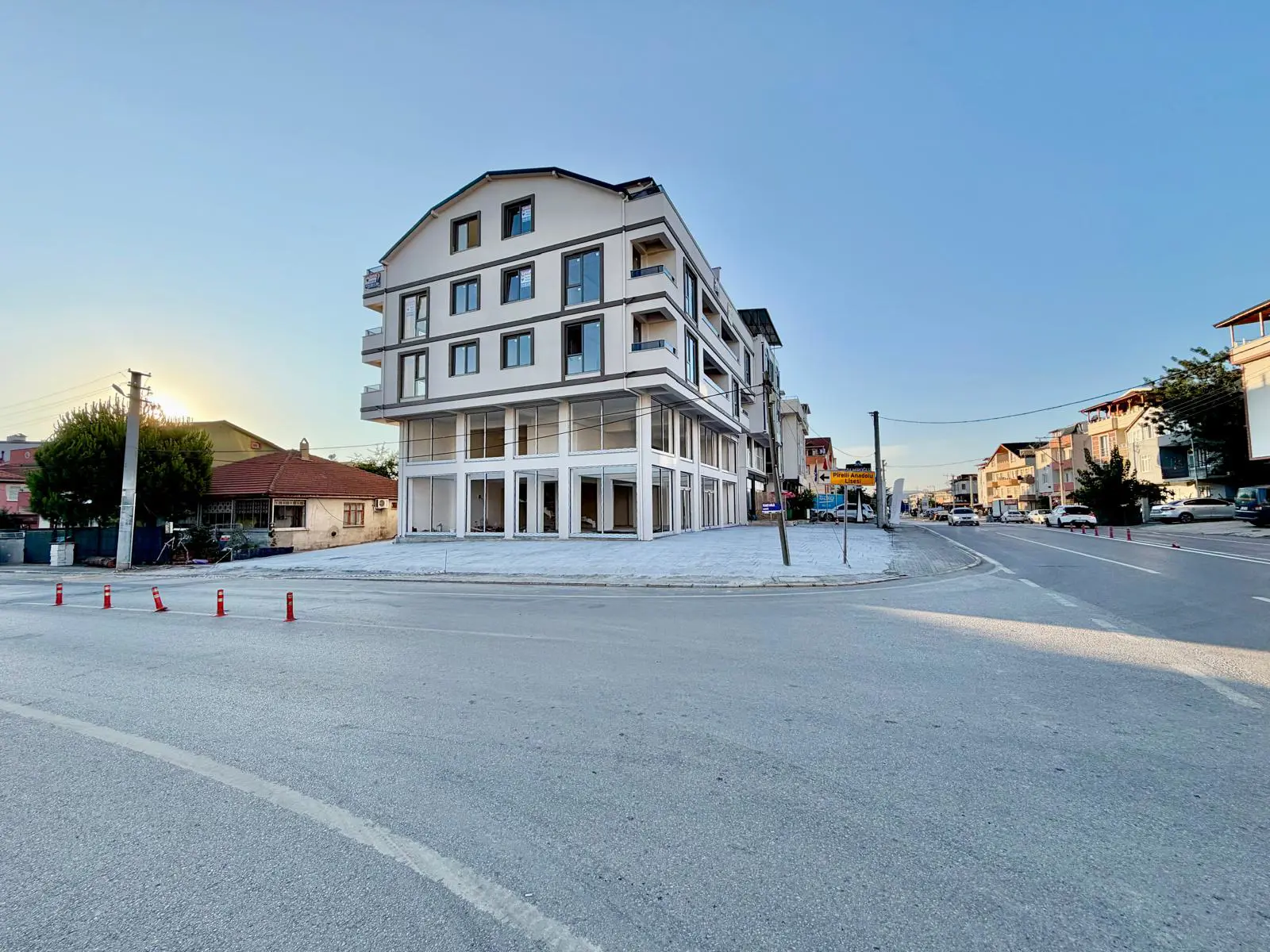 Property image 8