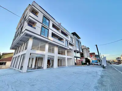 KARTEPE BARBAROS CADDESINDE KIRALIK 283M² FIRSAT BOŞ DÜKKAN