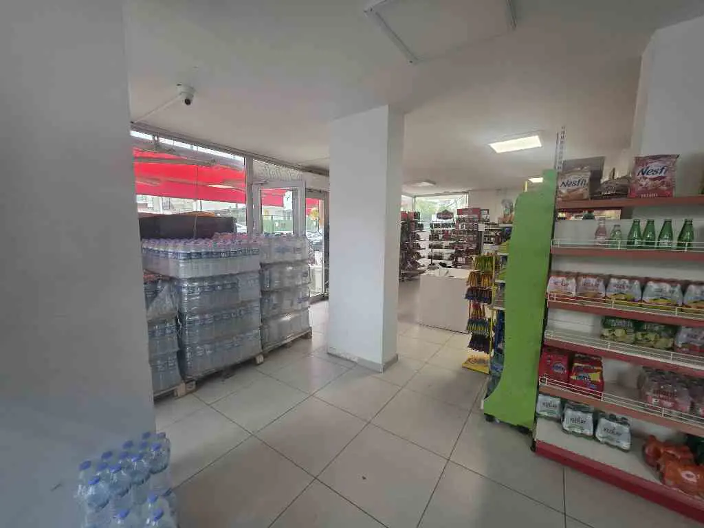 Property image 8