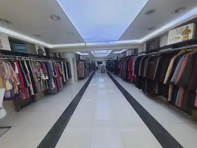NİŞANTAŞI KODAMAN SOKAK’TA 181 M², 6 M CEPHELİ, KİRACILI SATILIK DÜKKAN/MAĞAZA