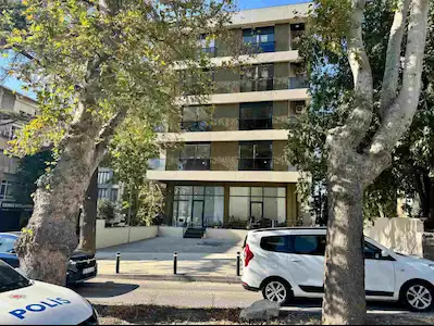 BOSTANCI BAĞDAT CADDESI ÜZERI SIFIR KIRALIK DÜKKAN