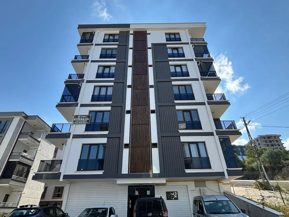 ATAKUM BÜYÜKOYUMCA’DA  EŞYALI 1+1 KİRALIK DAİRE