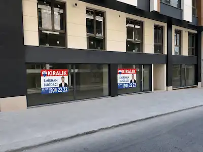 AVCILAR MERKEZDE ÇİĞDEM CADDESİNDE SIFIR KİRALIK DÜKKAN