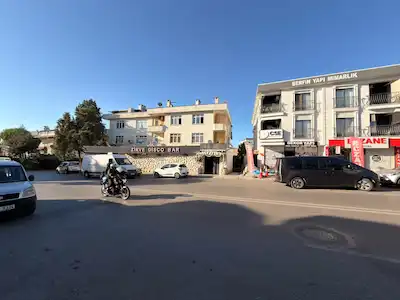 TUZLA POSTANE MH GENİŞ VE KULLANIŞLI 2+1 3 BALKON KAPALI MUTFAK