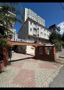 FİNANS ŞEHİRE ÇOK YAKIN BEYAZ EVLER SİTESİNDE 3+1 KİRALIK DAİRE