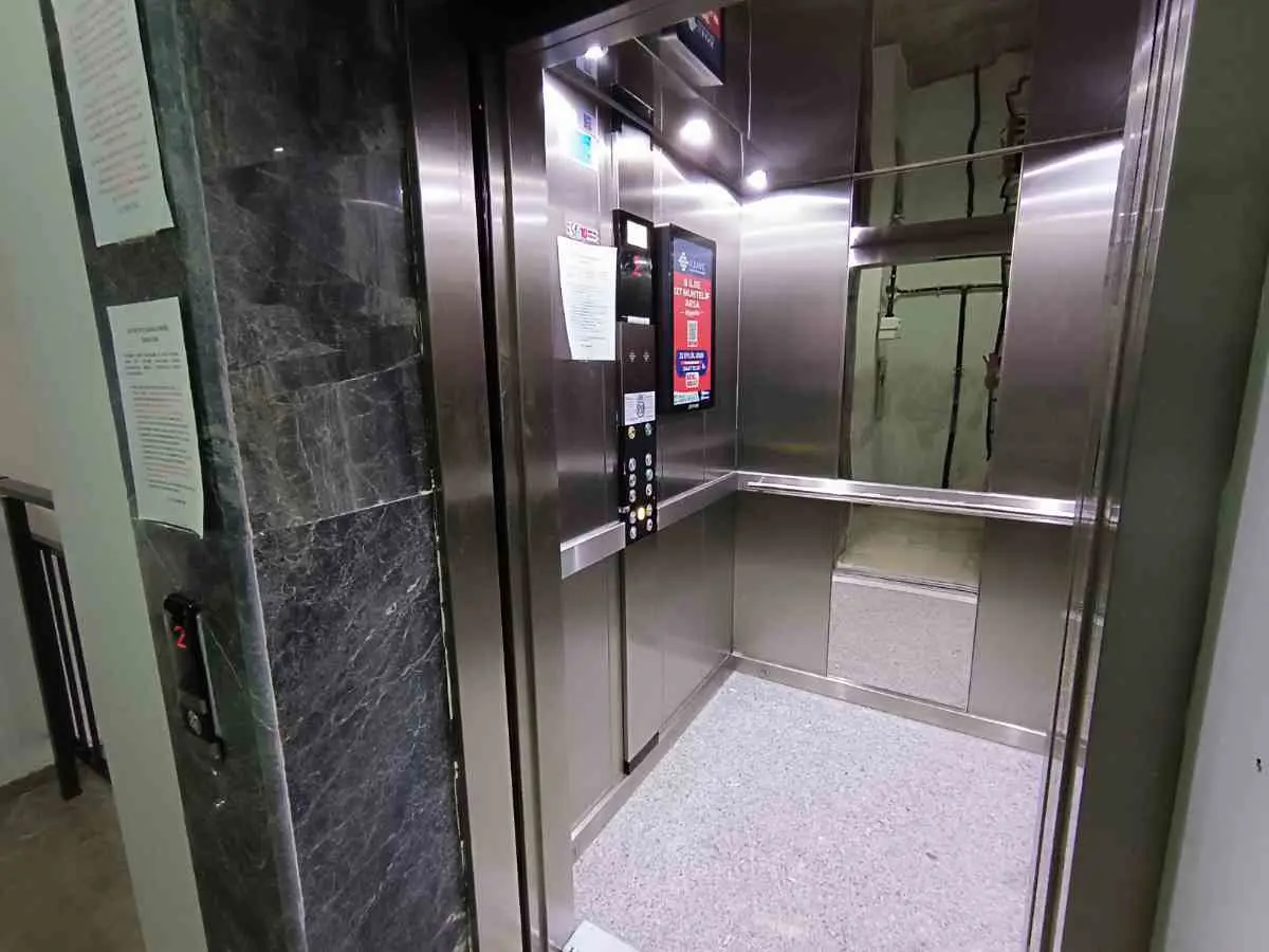 Property image 8