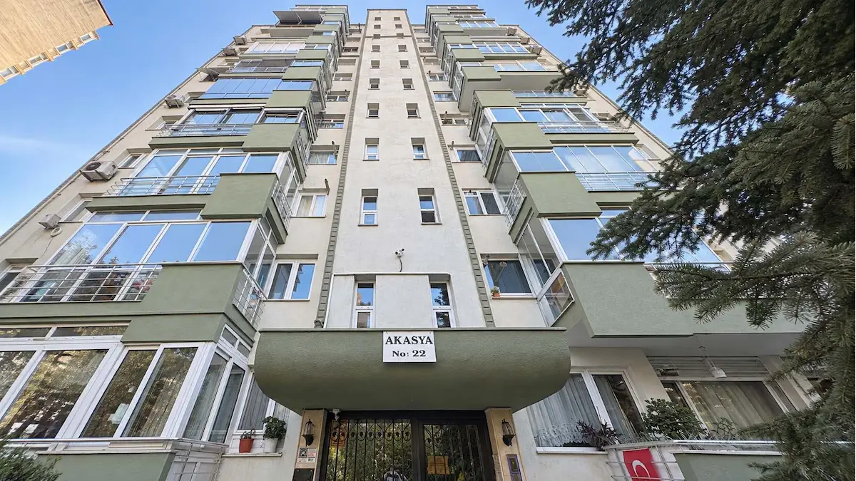 KOZYATAĞI OYAK B SİTESİNDE | BOŞ VE BAKIMLI 3+1 | SATILIK DAİRE
