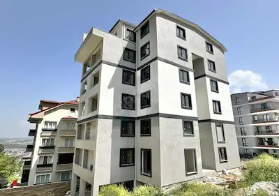 GÜNDOĞDU'DA ASANSÖRLÜ 3+1 SATILIK DAİRE