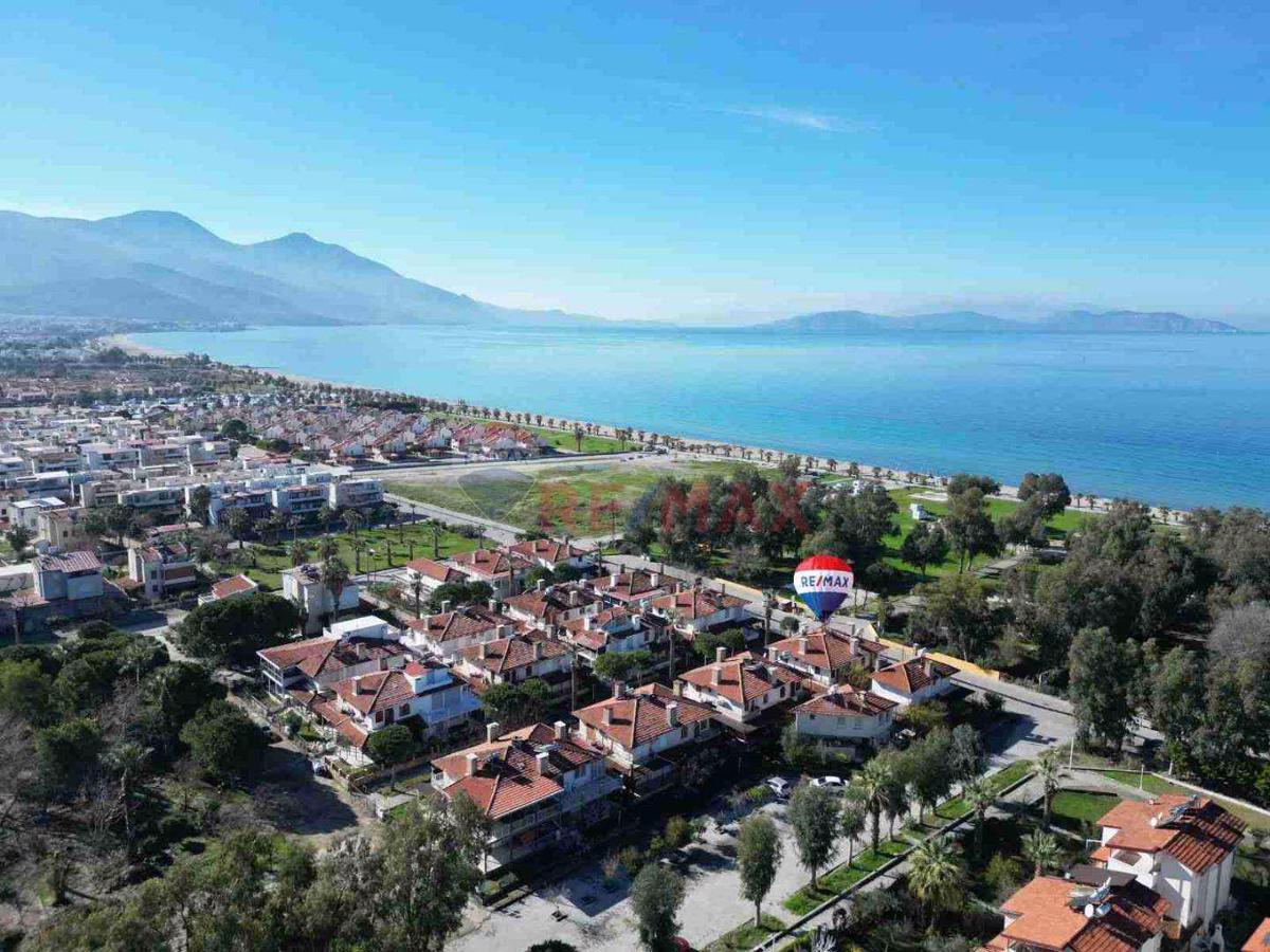 Kuşadası Davutlar’da Denize 100 mt Mesafede Yazlık!
