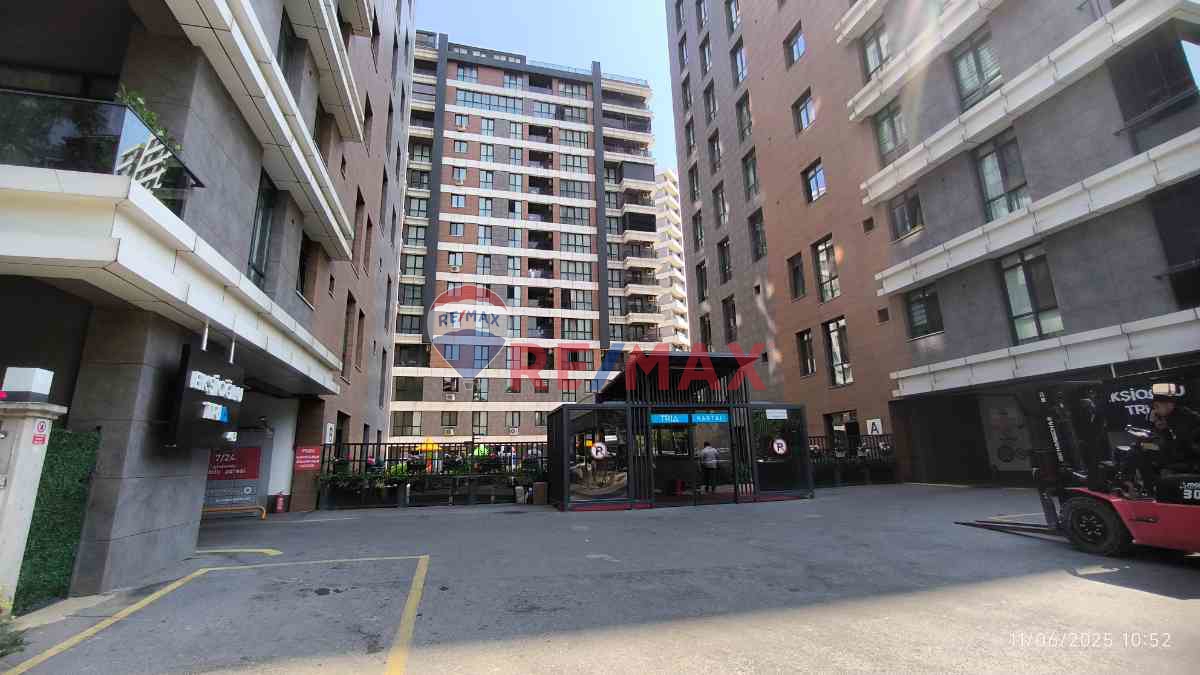 KARTAL EKŞİOĞLU TRİA'DA 80 M2 BOŞ 2+1