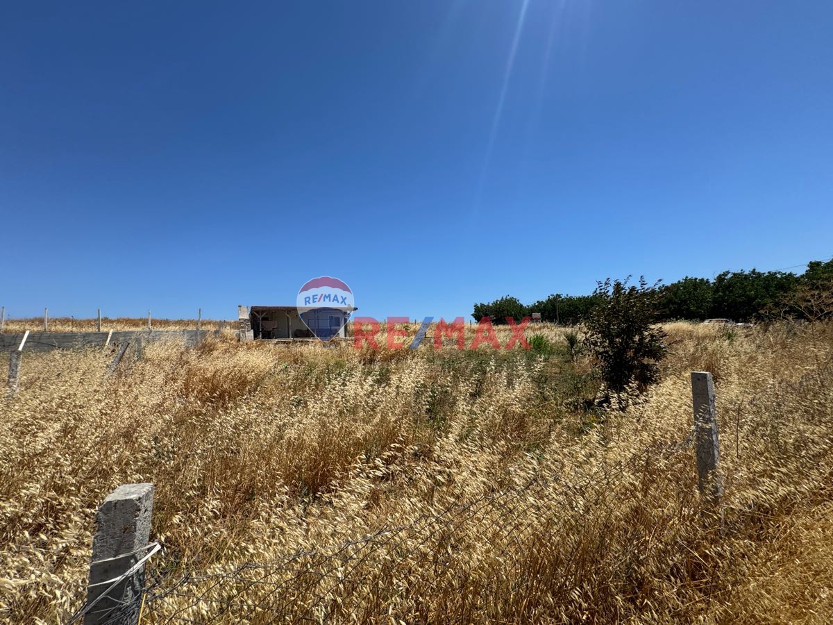 SİLİVRİ GÜMÜŞYAKA 1156 M² İMARLI KÖŞE ARSA SATILIK