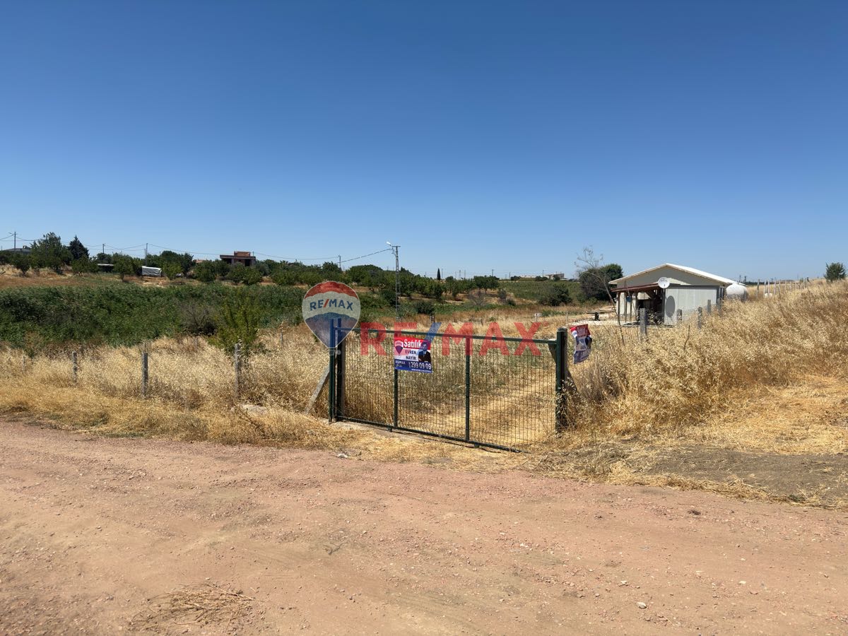 SİLİVRİ GÜMÜŞYAKA 1156 M² İMARLI KÖŞE ARSA SATILIK