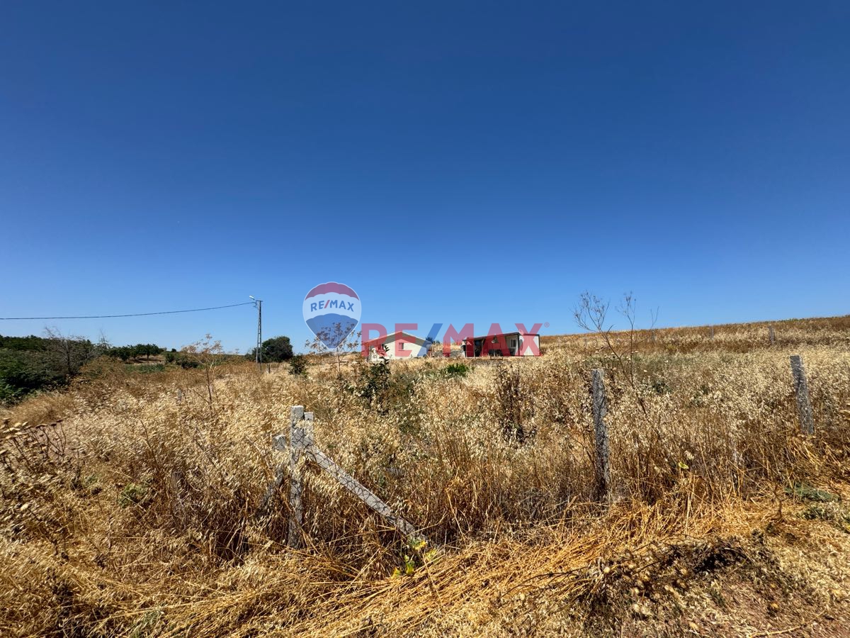 SİLİVRİ GÜMÜŞYAKA 1156 M² İMARLI KÖŞE ARSA SATILIK