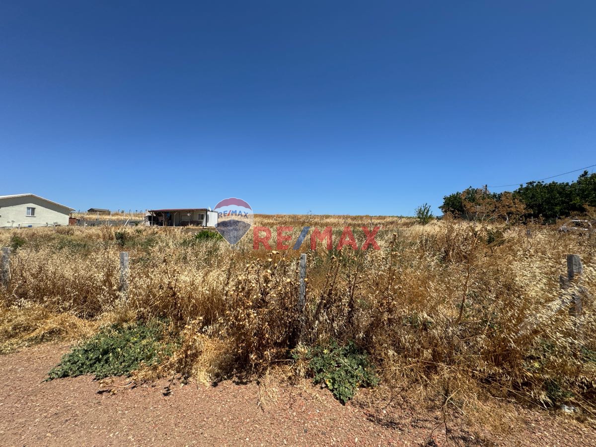 SİLİVRİ GÜMÜŞYAKA 1156 M² İMARLI KÖŞE ARSA SATILIK