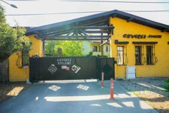 REMAX OYA DOĞAN SAPANCA CEVİZLİ EVLERİ 4+1 SATILIK VİLLA