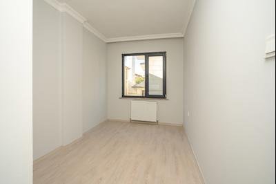 REMAX GELİŞİMDEN MARMARA KONAKLARI 2 SİTESİNDE SATILIK DAİRE