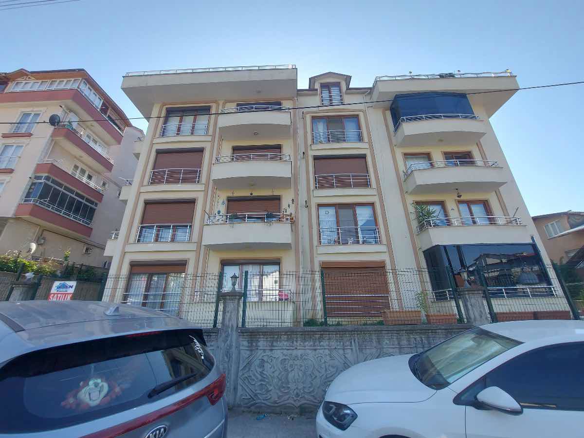 GÖLCÜK PIYALEPAŞA GENIŞ 3+1 EBEVYN BANYOLU DUBLEKS REMAXÇAKRA