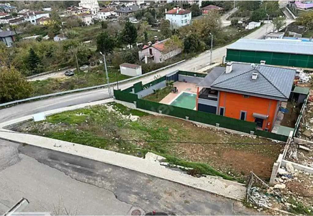 REMAX ANKADAN SATILIK ARSA