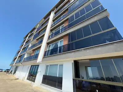 RE/MAX NADİRDEN KAVAKLAR MAHALLESİNDE FULL DENİZ MANZARALI 3+1