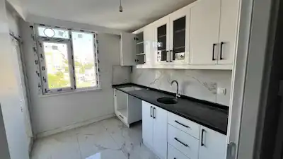 ÇAYIROVA EMEK MAHALLESİNDE 3+1 SATILIK GENİŞ DUBLEKS DAİRE!