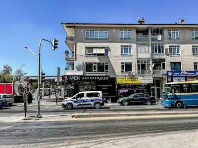 KEÇİÖREN PINARBAŞI MH. ULTRA LÜKS DEVREN KİRALIK GÜZELLİK SALONU