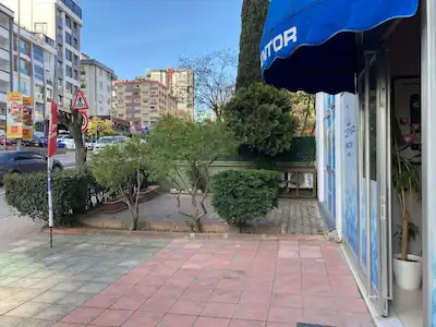 KARTAL ATALAR ÇANAKKELE CAD ÖN KULLANIMLI KÖŞE KİRALIK DÜKKAN