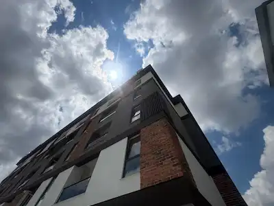 KORUCUK SEAH KARŞISI KORU 98'DE KIRALIK EŞYALI 1+1 DAIRE