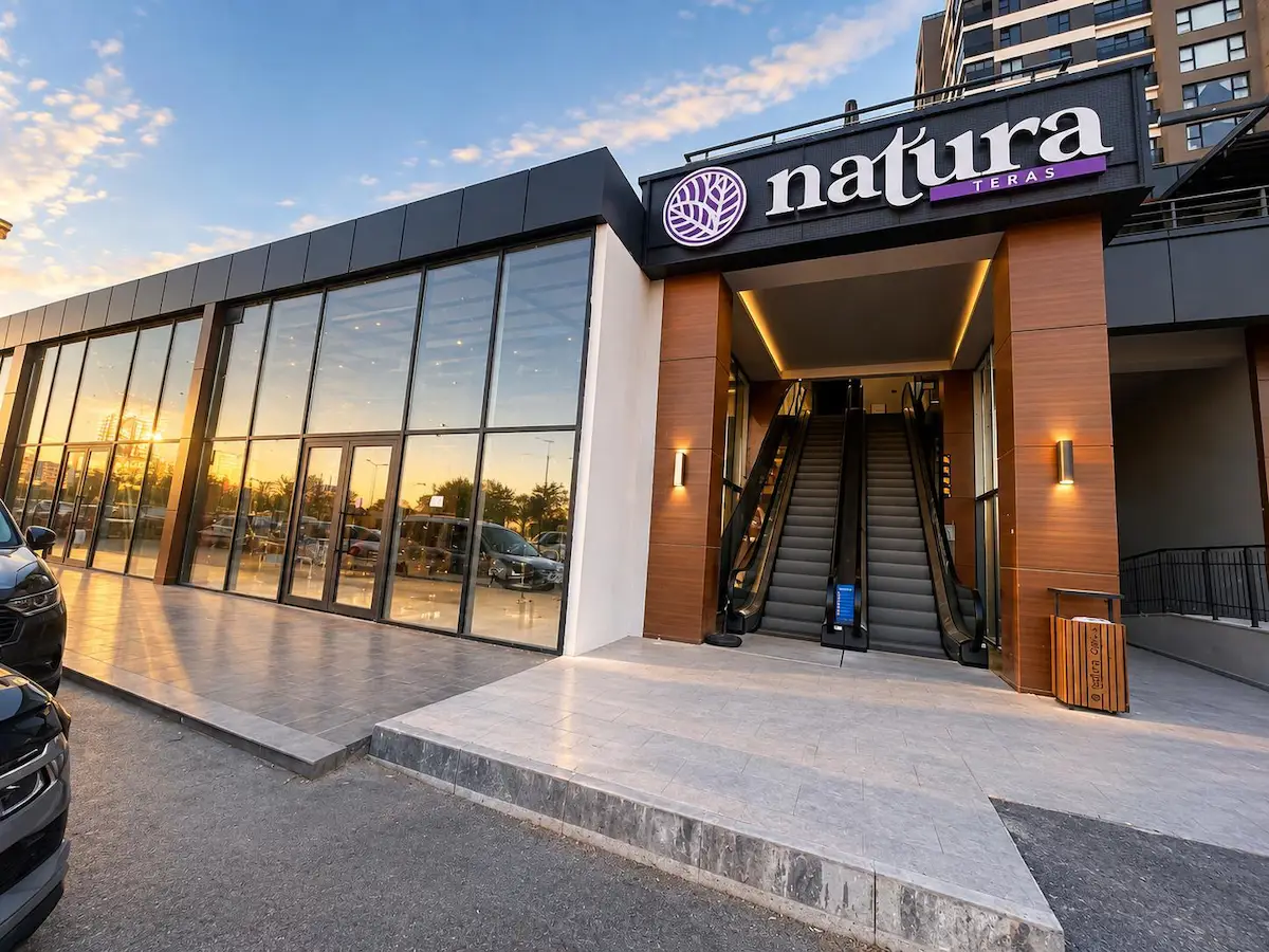 NATURA OVACIKTA KIRALIK PRESTIJLI KÖŞE DÜKKAN FORUM AVM CEPHESI