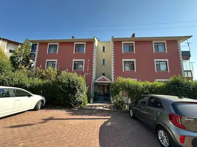 İZMİT KURUÇEŞME 'DE SATILIK 3+1 DAİRE