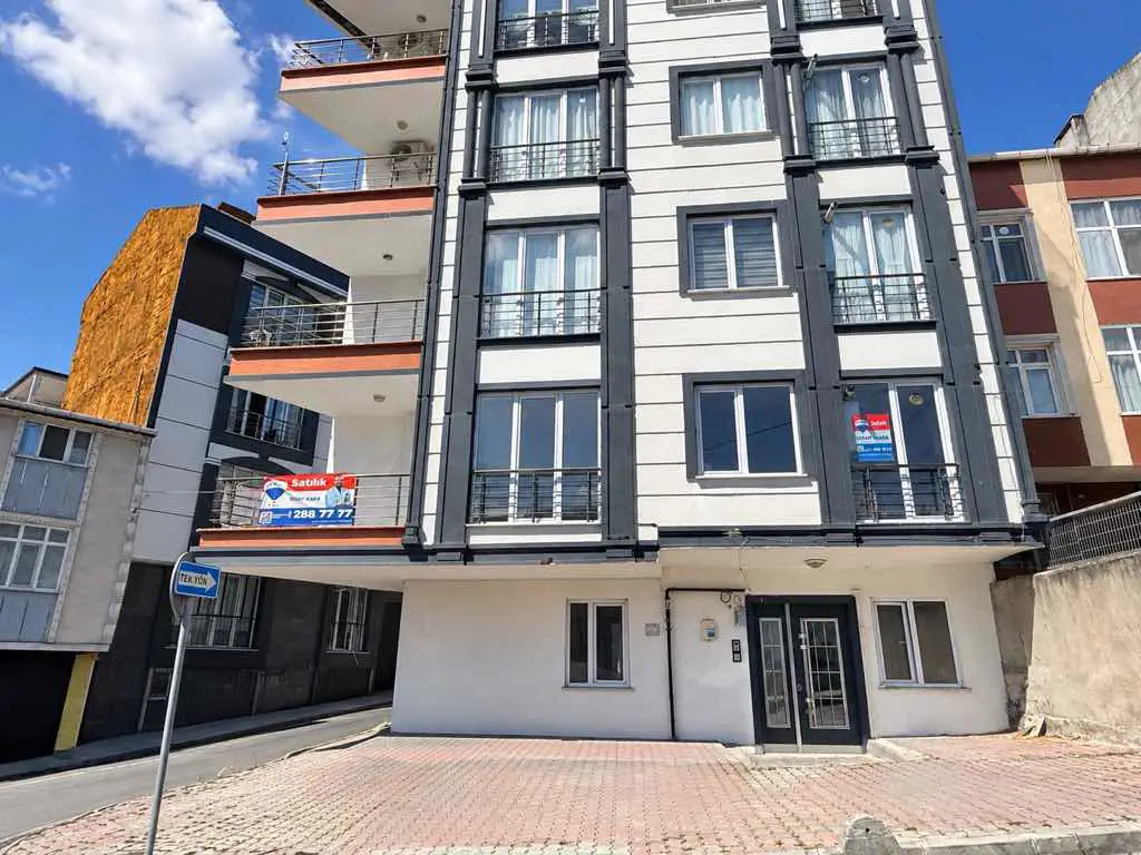 SEDAT KARA’DAN BEZİRGANBAHÇE’DE MİLLET BAHÇESİ KOMŞUSU 2+1 80 M2