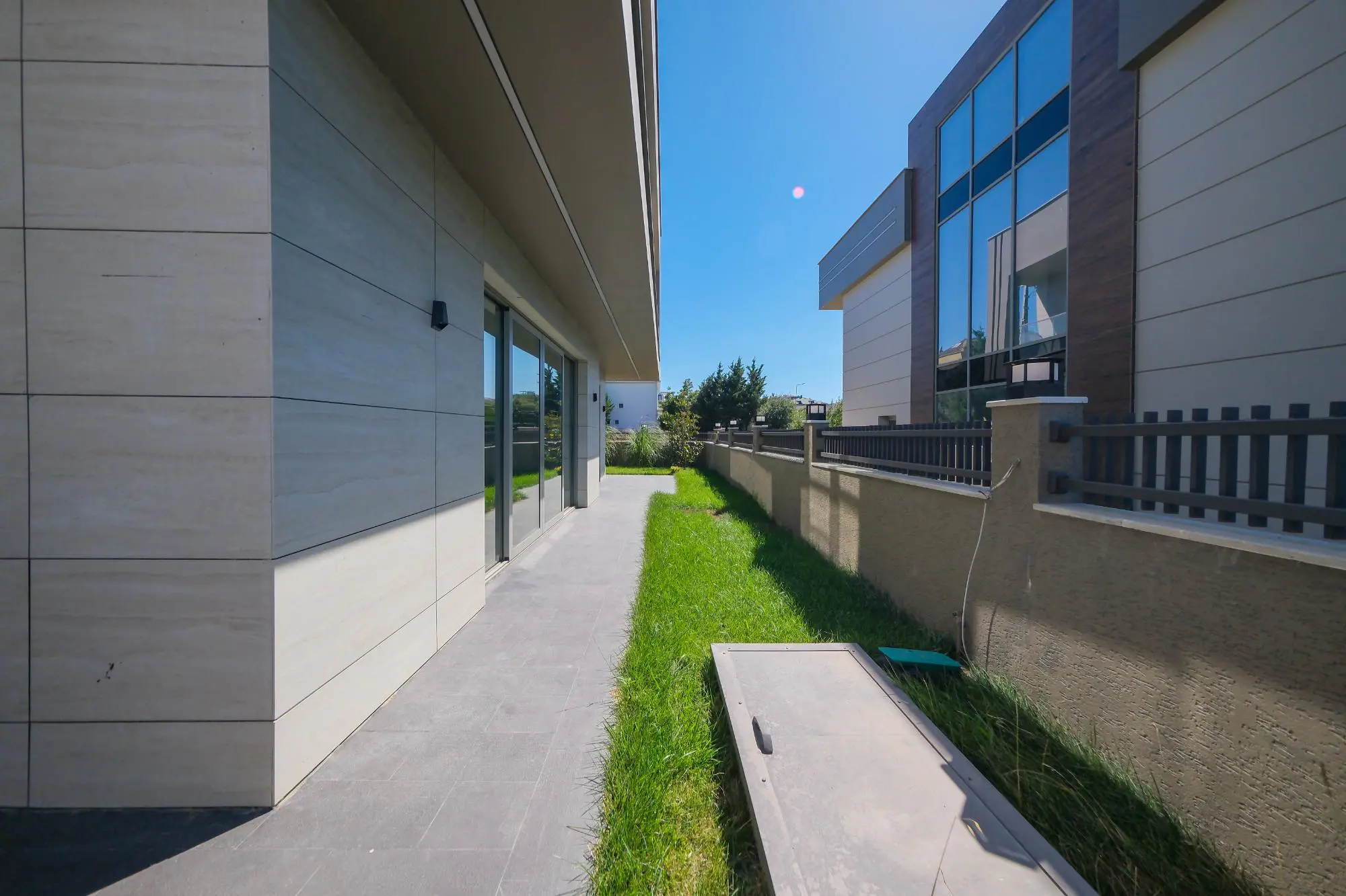 Property image 100