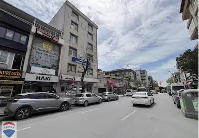SEFAKÖY CADDE ÜZERİ KİRALIK 225M2 OFİS KATI
